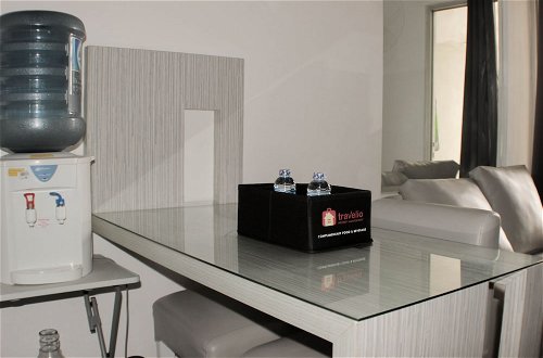 Photo 9 - Comfort 2Br Apartment At Mediterania Palace Residence