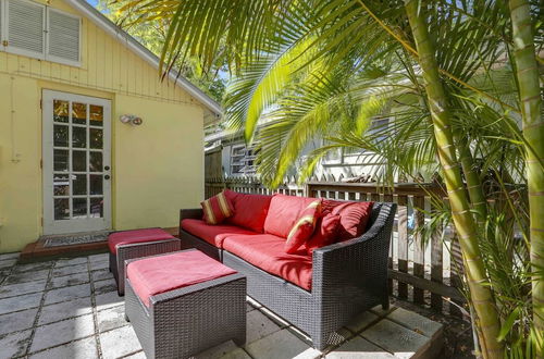 Foto 16 - La Casita by Avantstay Steps to Duval Street in Key West! Month Long Stays Only