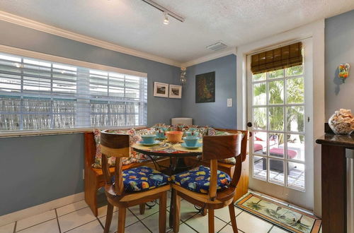 Foto 5 - La Casita by Avantstay Steps to Duval Street in Key West! Month Long Stays Only