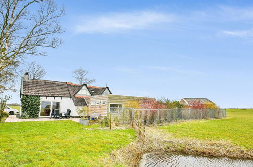 Photo 38 - Quaint Holiday Home in Gerkesklooster with Hot Tub, Sauna & Fenced Garden