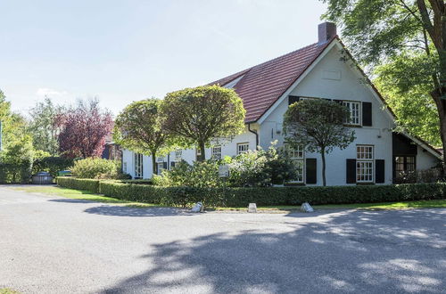 Foto 44 - Spacious Holiday Home in Bergeijk With Garden