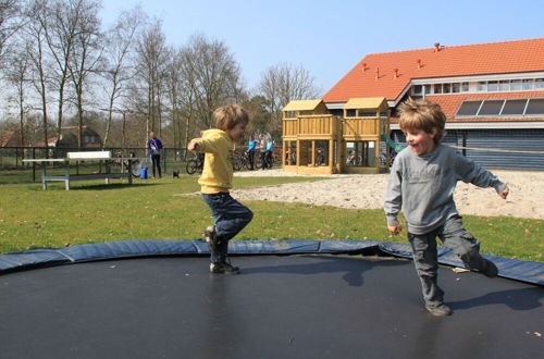 Photo 34 - Spacious Holiday Home in Bergeijk With Garden