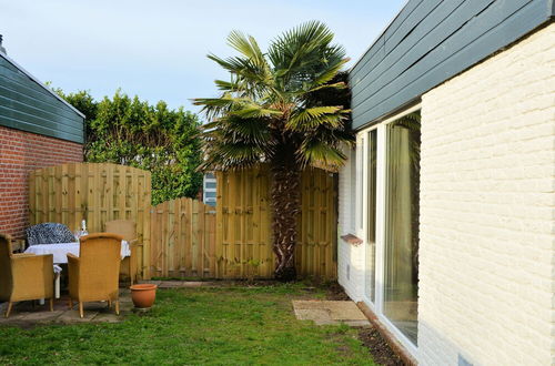 Photo 49 - Lovely Bungalow in Noordwijkerhout With Garden