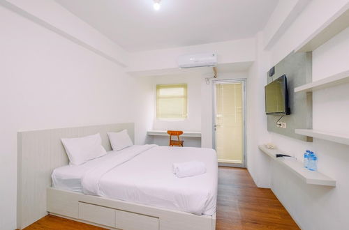 Foto 3 - Relaxing And Tidy Studio Gunung Putri Square Apartment