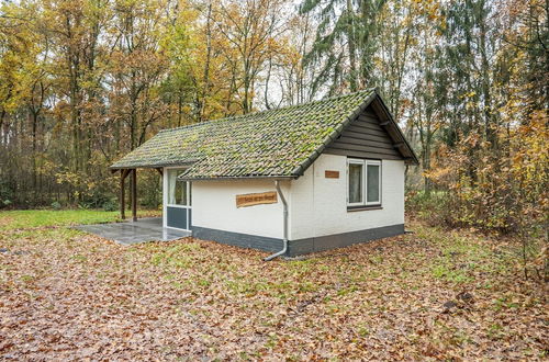 Photo 42 - Modern Holiday Home in Stramproy in a Natural Park