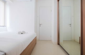 Photo 3 - Luxurious 2BR City View Bassura Apartment