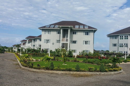 Photo 69 - Oceanic View Apartment at Fern Court