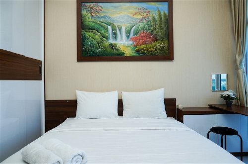 Photo 4 - Deluxe and Comfortable Studio Puri Mansion Apartment