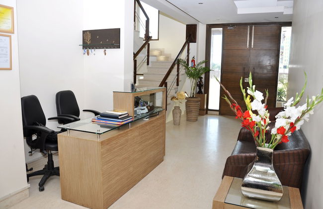 Perch Service Apartment- Sector 40 - Photo 2
