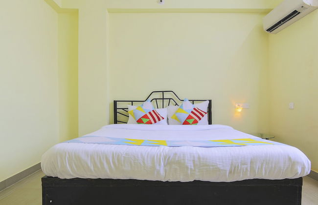 OYO 15360 Home Elegant 2BHK Siolim - Foto 7