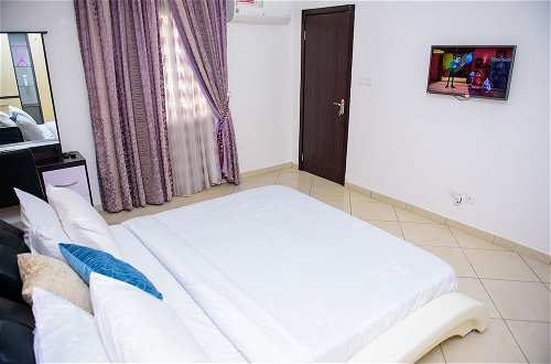 Photo 2 - Furnished 4 Beds Semi-det House in Abuja, Nigeria
