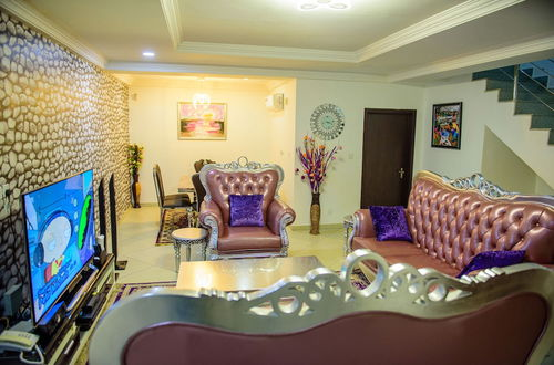 Photo 11 - Furnished 4 Beds Semi-det House in Abuja, Nigeria