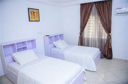 Photo 4 - Furnished 4 Beds Semi-det House in Abuja, Nigeria