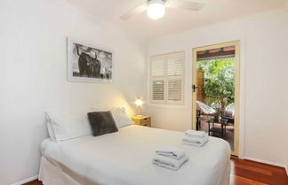 Photo 1 - Stylish 3BD Family Home in Leafy Paddington