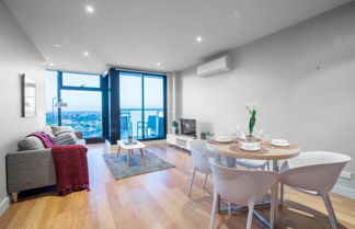 Photo 1 - Sweet Apartment At Centro Melbourne