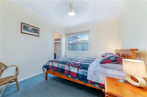 Photo 2 - Cosy Unit at 2-3 Wyndham in Cowes