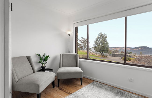 Montblu at Echo Point - Photo 13