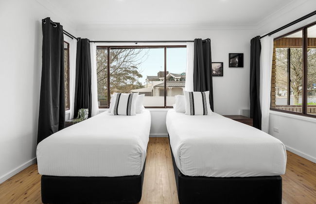 Montblu at Echo Point - Photo 20