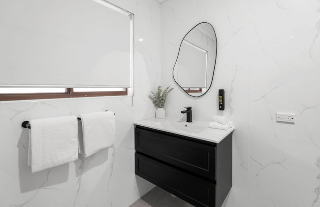 Montblu at Echo Point - Photo 69