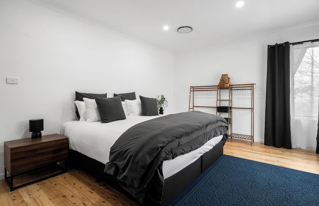 Montblu at Echo Point - Photo 16