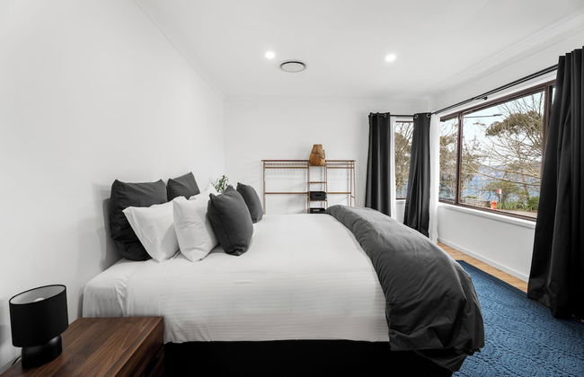 Montblu at Echo Point - Photo 18