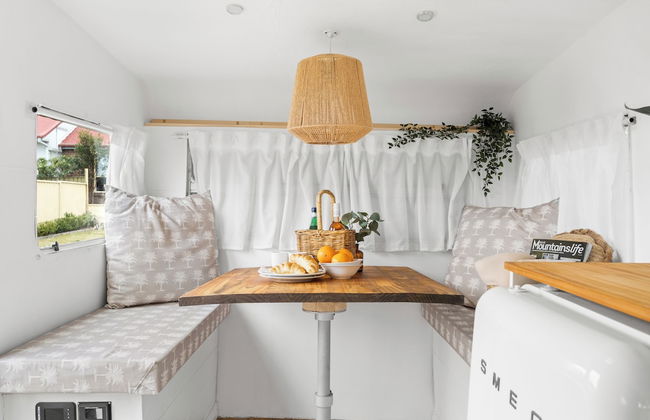 Montblu at Echo Point - Photo 32