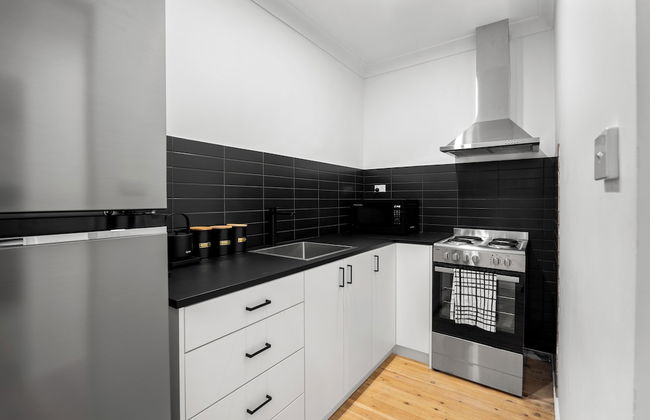 Montblu at Echo Point - Photo 41