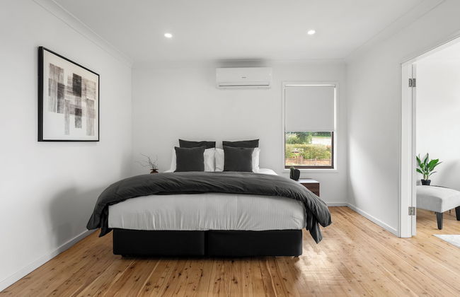 Montblu at Echo Point - Photo 11