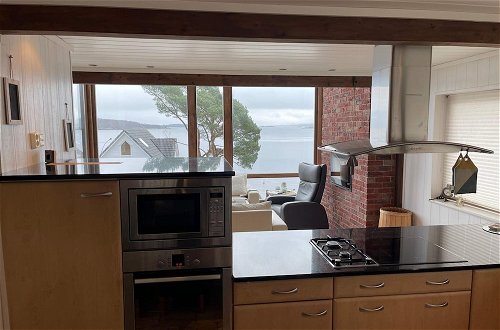 Photo 8 - 6 Person Holiday Home in Mosterhamn