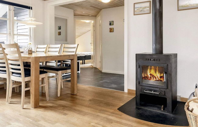 7 Person Holiday Home in Hals - Foto 16