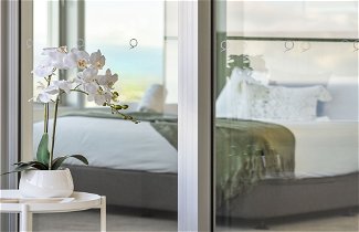 Photo 2 - Designer Rooms at Q1 resort - GCLR