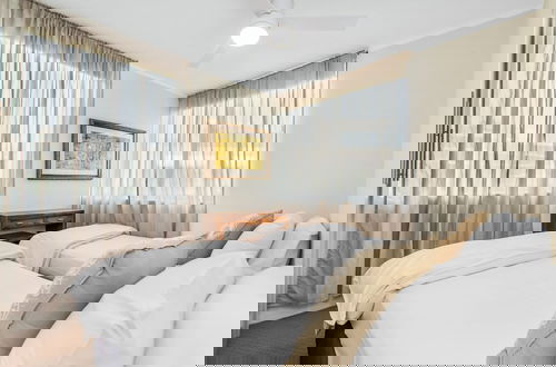 Foto 9 - Apartment in Sunshine Coast with swimming pool and garden