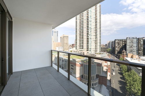 Photo 9 - Modern Apartment in Darling Harbour