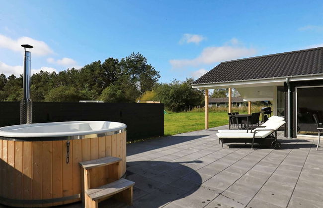 8 Person Holiday Home in Bindslev - Foto 3