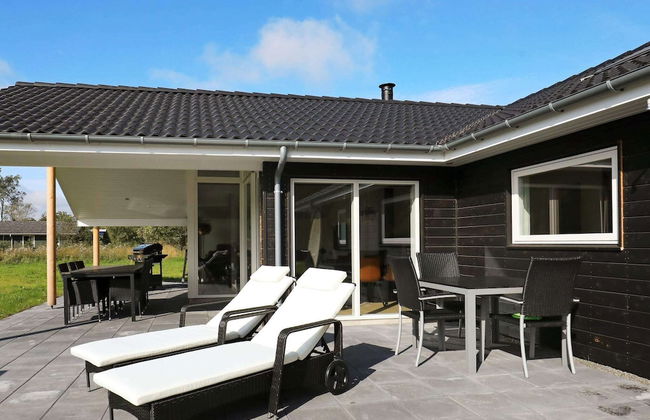 8 Person Holiday Home in Bindslev - Foto 30