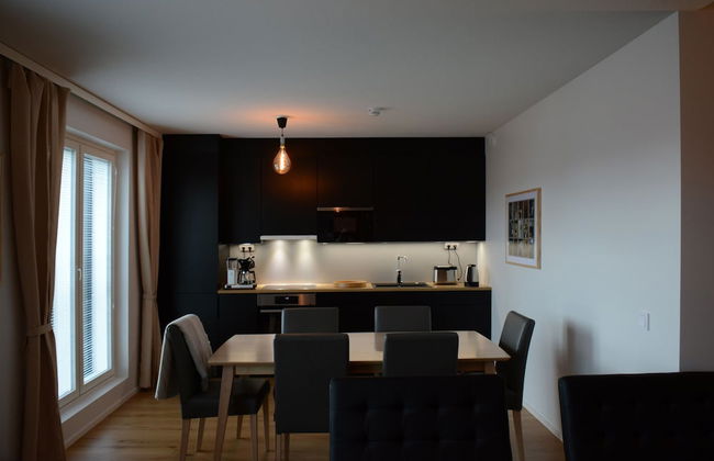 Riverside Lux, Sauna, 2 underground car parking - Photo 6