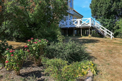 Photo 25 - Vintage Holiday Home in Syddanmark With Private Whirlpool