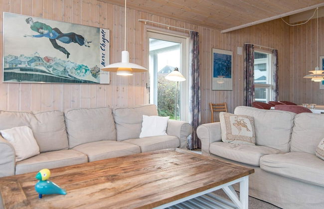 6 Person Holiday Home in Henne - Foto 13