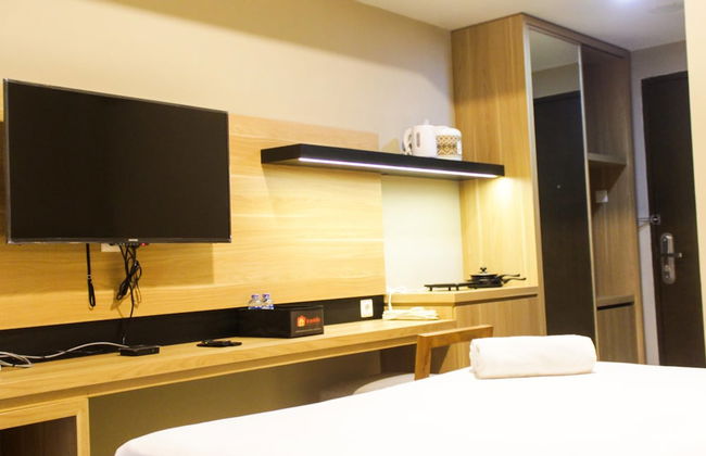 Cozy and Comfortable Studio (No Kitchen) Apartment at Mustika Golf Residence - Foto 13