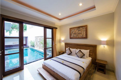 Photo 4 - White Lotus Villas