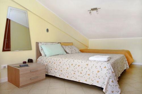 Foto 2 - Adriana Holiday House , Free Parking, Wi Fi, Near Sea, Private Kitchen,