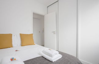 Photo 2 - Liiiving In Porto Center Spot Apartment