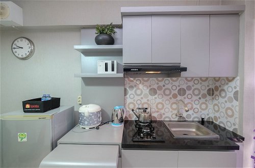 Photo 6 - Strategic And Restful 2Br At Bassura City Apartment