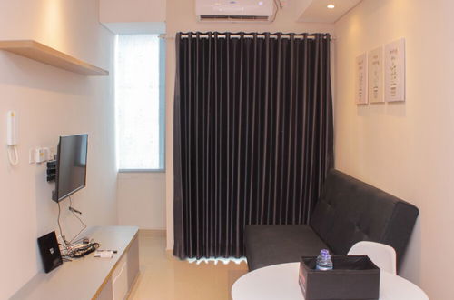 Photo 13 - Nice And Cozy 1Br At Tamansari Iswara Apartment