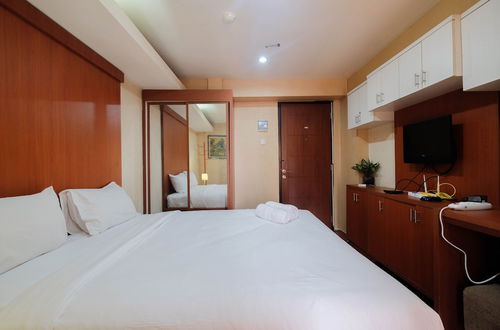 Foto 4 - Comfy Studio Room Apartment at Kebagusan City