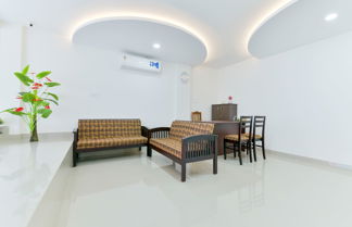 Foto 3 - OYO 14865 Home Modern 2BHK Kochi Airport