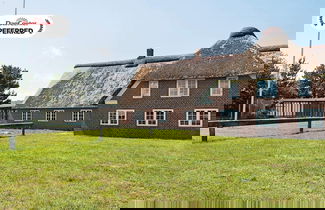 Foto 1 - Spacious Holiday Home in Jutland near Beach