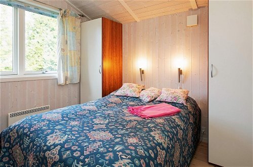 Photo 2 - 6 Person Holiday Home in Gilleleje