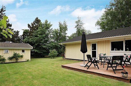 Foto 1 - 6 Person Holiday Home in Gilleleje