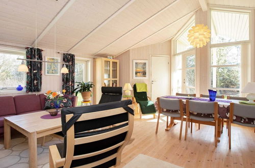 Foto 9 - 6 Person Holiday Home in Gilleleje